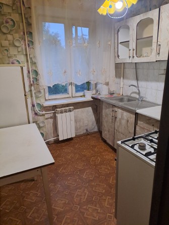 Сдам комнату в 2х комнатной квартире - фото 1