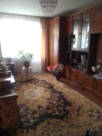 здають  кімнату  для  дівчини чи  молодої  жінки з 18 червня - фото 1