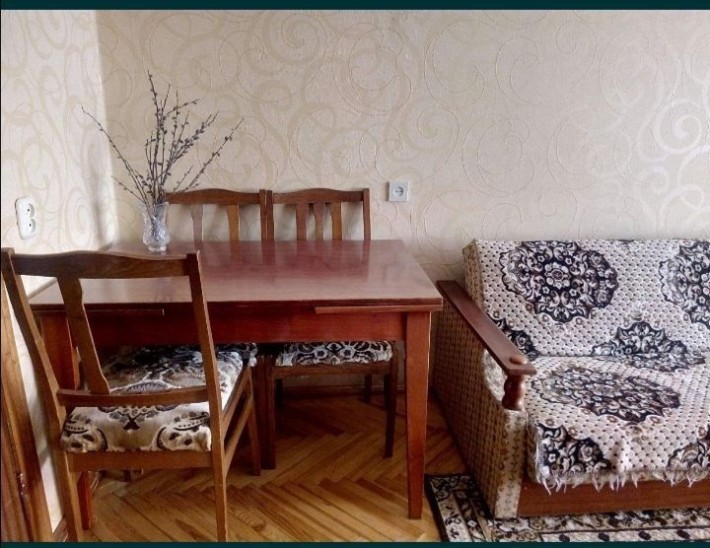 Здам кімнату для проживання дівчини. 12 школа. - фото 1