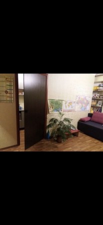 Здається в оренду велика кімната в гуртожитку з власною ванною та кухн - фото 1