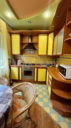 Здається 3-кімнатна квартира на вулиці Благоєва, Ужгород - фото 1