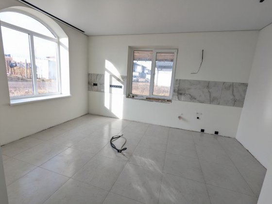 Продам окремий будинок за Райським садом Рівне