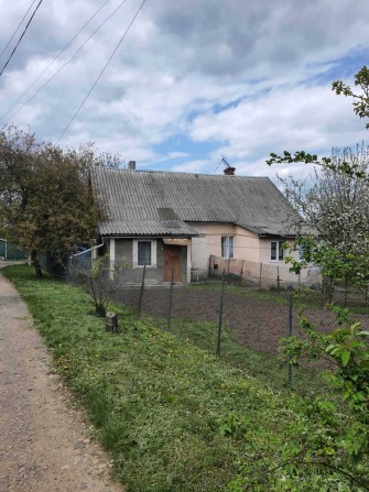 1/2 будинку з участком.  вул. Обнорського - фото 1