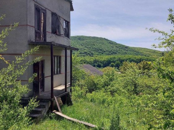 Продам дачний будинок з ділянкою 23 сот., Садгора, вул. Стефаника Черновцы