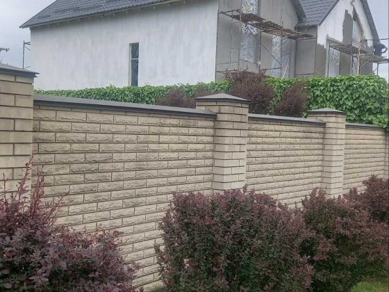 Cучасний елітний будинок в центрі міста Черкаси