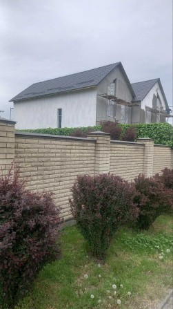 Cучасний елітний будинок в центрі міста - фото 1