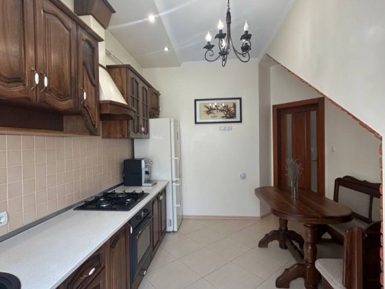 Продаж 4-х кімнатного будинку. Ужгород