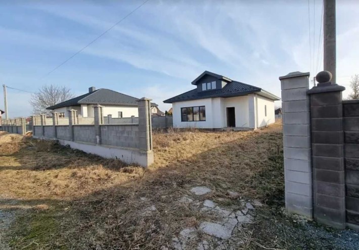_Будинок в передмісті, новобудова, цегляний будинок - фото 1