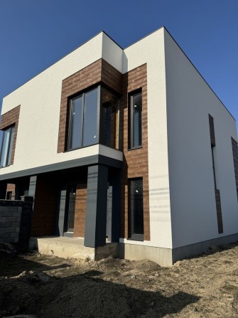 Продаж котеджу на Щасливому . Можливий продаж під Є Оселя - фото 1