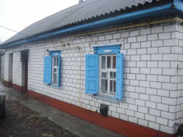 Продам недорогий будинок у місті Глобине - фото 1