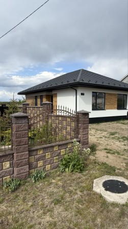 Продам будинок Вараш (Заболоття) З усіма централізованими комунікаціям - фото 1