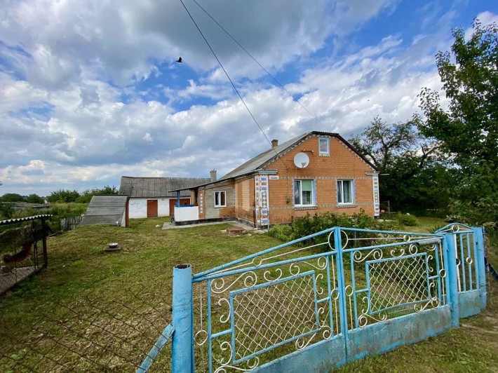 Продам будинок  с.Лішня Гоголя 29 - фото 1