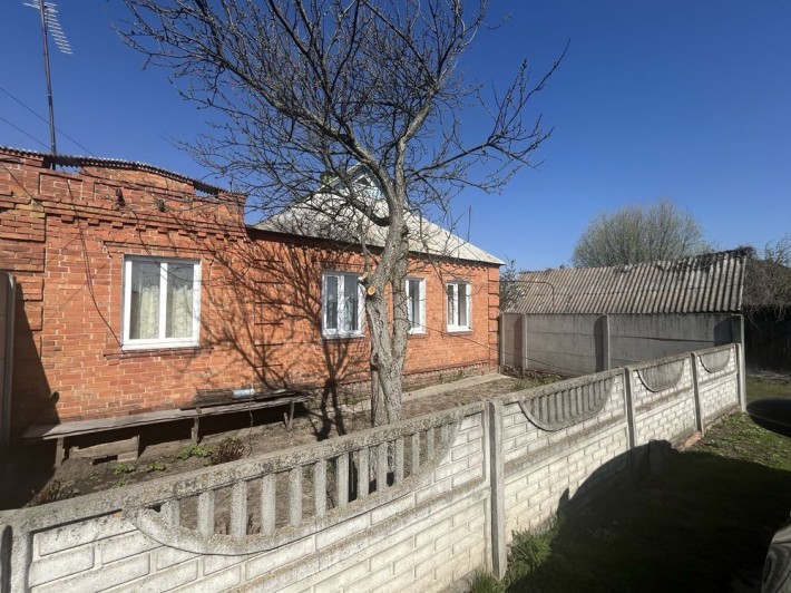 Продам  будинок у Верхній Сироваткі - фото 1
