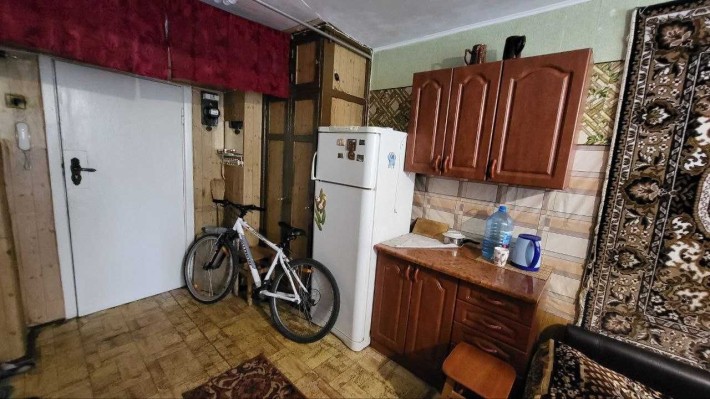 Оренда кімнати в гуртожитку по проспекту Перемоги - фото 1