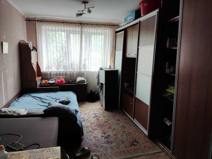 Без хазяїв. Гуртожиток.Окрема кімната під ключ. - фото 1