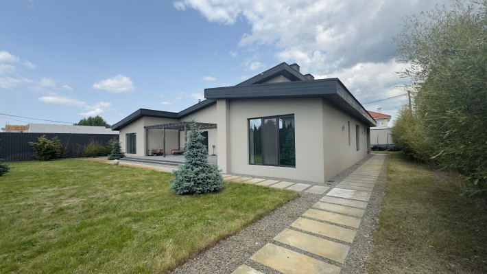 Будинок на Осокорках біля Osocor Residence - фото 1