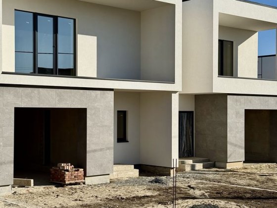 Стильний 3 к котедж з гаражем на Газовику! Рівне