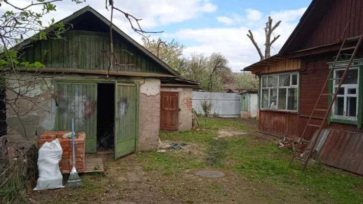 СРОЧНО!Продаю Часть ДомаДом 50м2. Газ, Вода. Єлект.Гараж. Землі 2,5сот - фото 1
