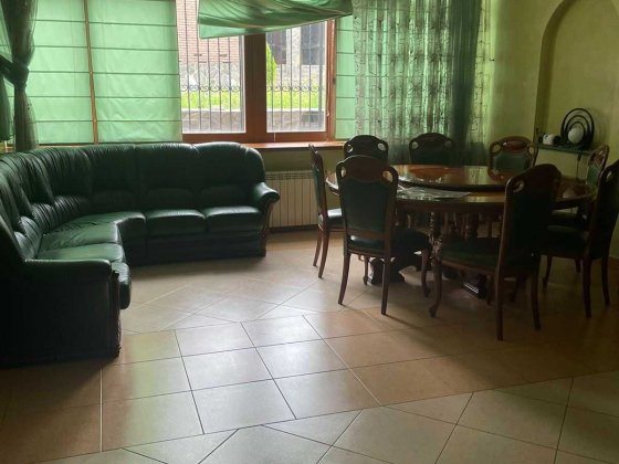 Продається будинок в парковій зоні Чернівці