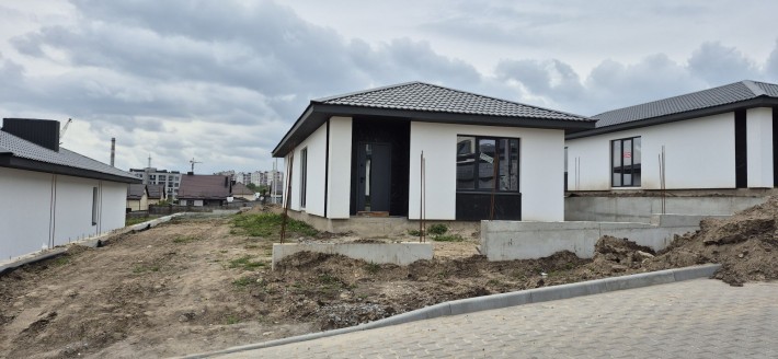 Продам будинок в престижному районі міста! - фото 1