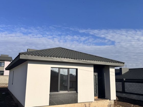 Продаж одноповерхового  будинку американки,навпроти ЖК Spectrum. Ровно