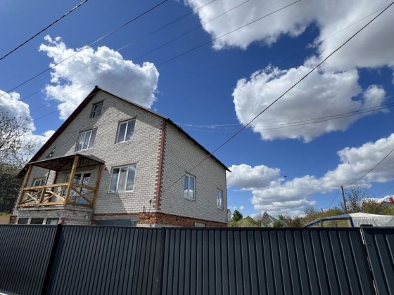 Продаж стильного будинку 180 м2 Чернігів, меблі, техніка Чернигов