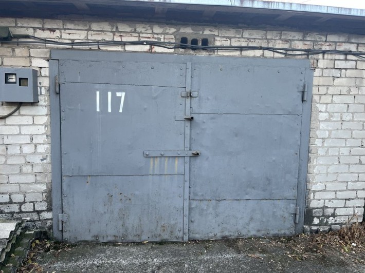 Продам Гараж. Приватизований.  В ГК Парижская коммуна. 3800$ - фото 1