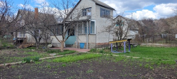 Продам дачу в г. Балаклея (за мкр. Нефтяников) - фото 1