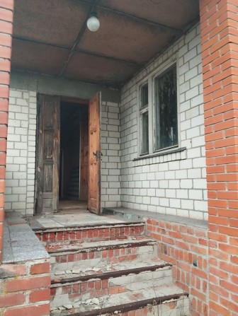 Продам 2этажный новый дом  с коммуникациями в Новой Водолаге - фото 1