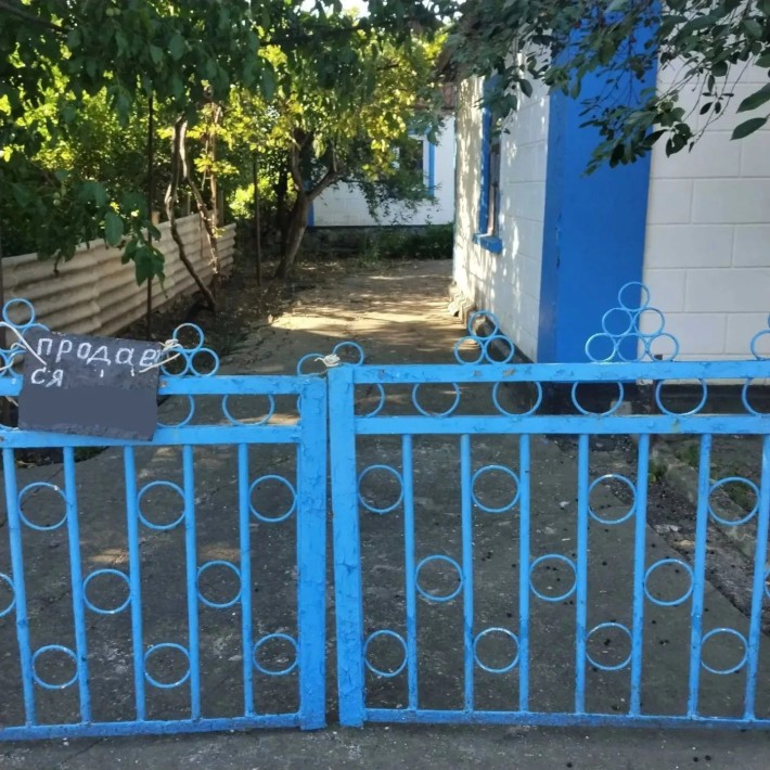 Продаю будинок в смт. - фото 1