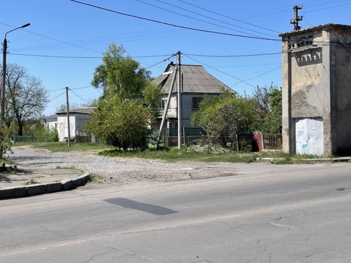 Продам дом, удобно как для жизни так и для бизнеса, район 4 школы - фото 1