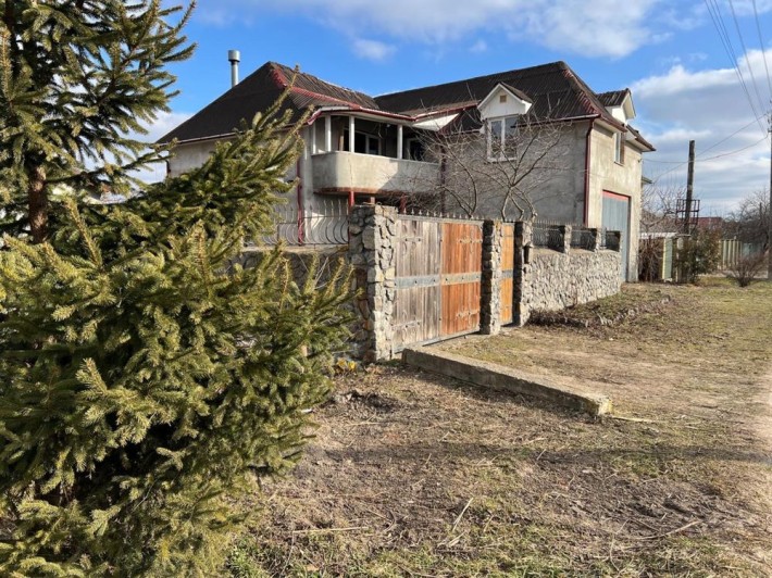 Продаж 2-х поверхового будинку з гаражем і ділянкою 7 сотих. 98кв.м 6к - фото 1