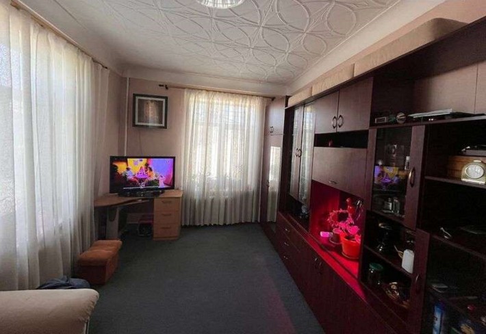 Продаж 3-кімнатної квартири вул. Кирилівська 109/2, Подільський район - фото 1