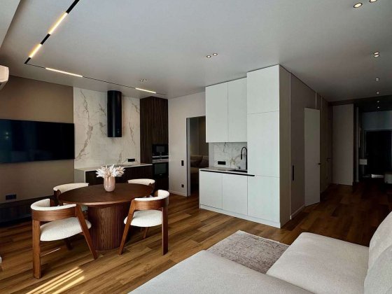 Продаж 2-к квартири вул. Василя Тютюнника 37/1 Киев