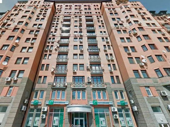 Продаж 7-к квартири вул. Панаса Мирного 12 Киев