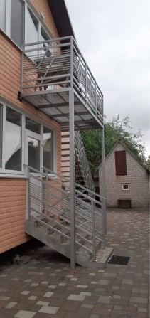 Здається в оренду пів будинку в районі Львівськоі - фото 1