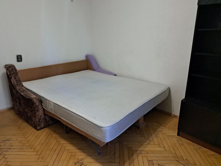 Здам кімнату в 3-х кімнатній квартирі - фото 1