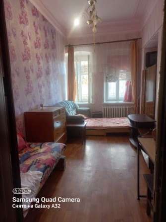 Сдам свою гостинку со своим с/у и кухней, Метро центральный рынок  5 м - фото 1
