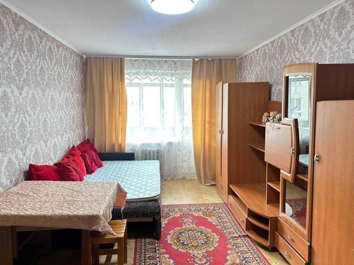 Оренда кімнати з ремонтом для одної людини або пари, вул. Наукова 102 - фото 1