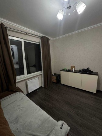 Здам кімнату біля м. Харківська — 8000 грн + комуналка - фото 1