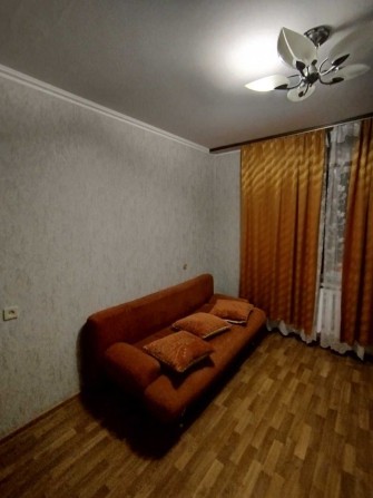 комната\коммуна для девушки\парня-Днепр.дор.\Выс.-отличная хозяйка. - фото 1