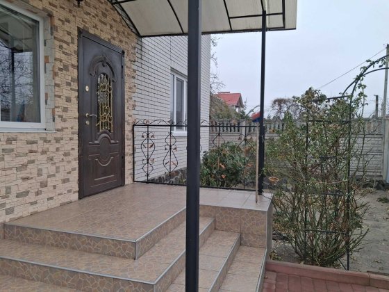 Продаж шикарного великого будинку у р-ні Казбету. Черкаси