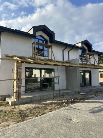 Продаж  Нового Елітного Житла в Центрі Соснівки - фото 1