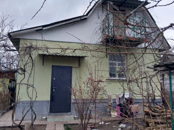 Продається дім, Кільцева 35, газ, вода, район Обллікарні! Чернігів