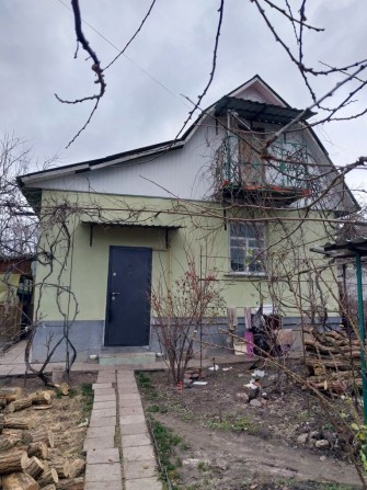 Продається дім, Кільцева 35, газ, вода, район Обллікарні! - фото 1