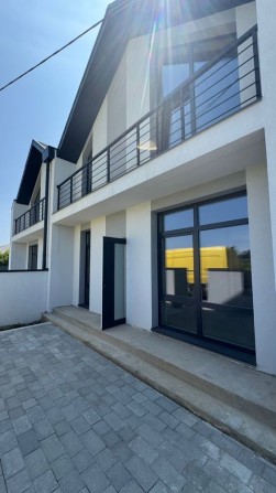 Продаж котеджів вулиця Загорська - фото 1