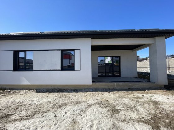 Американка з міськими комунікаціями Рівне