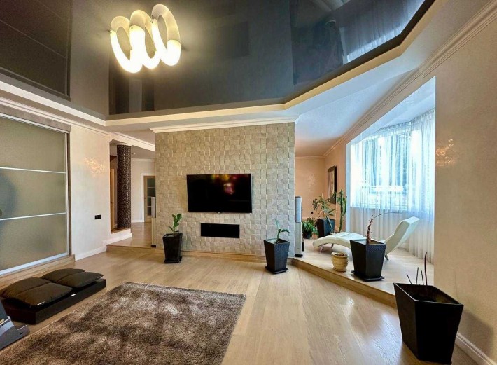 Продам будинок з ремонтом. Грабник - фото 1