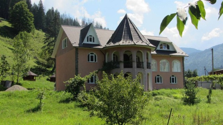 Продається унікальний комплекс в Карпатах - фото 1