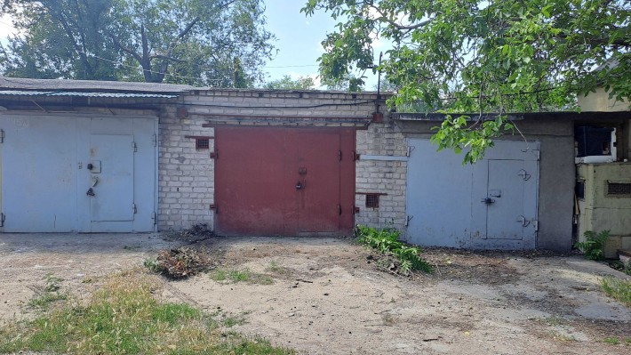 Великий капітальний гараж 8500х3300 р-н БК Кірова - фото 1